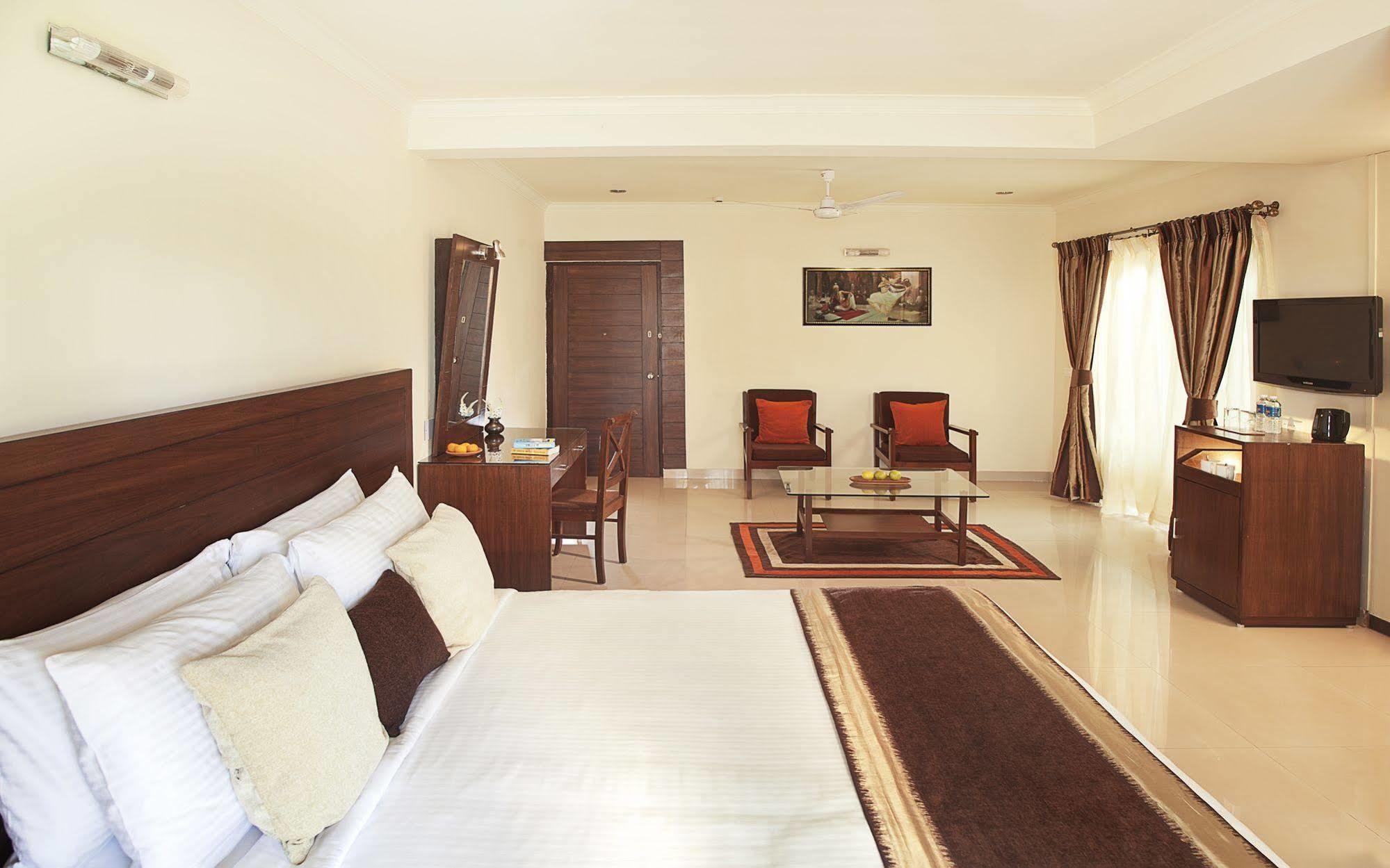 Crystal By Morpho, Goa Villagio Resort Betalbatim Kültér fotó