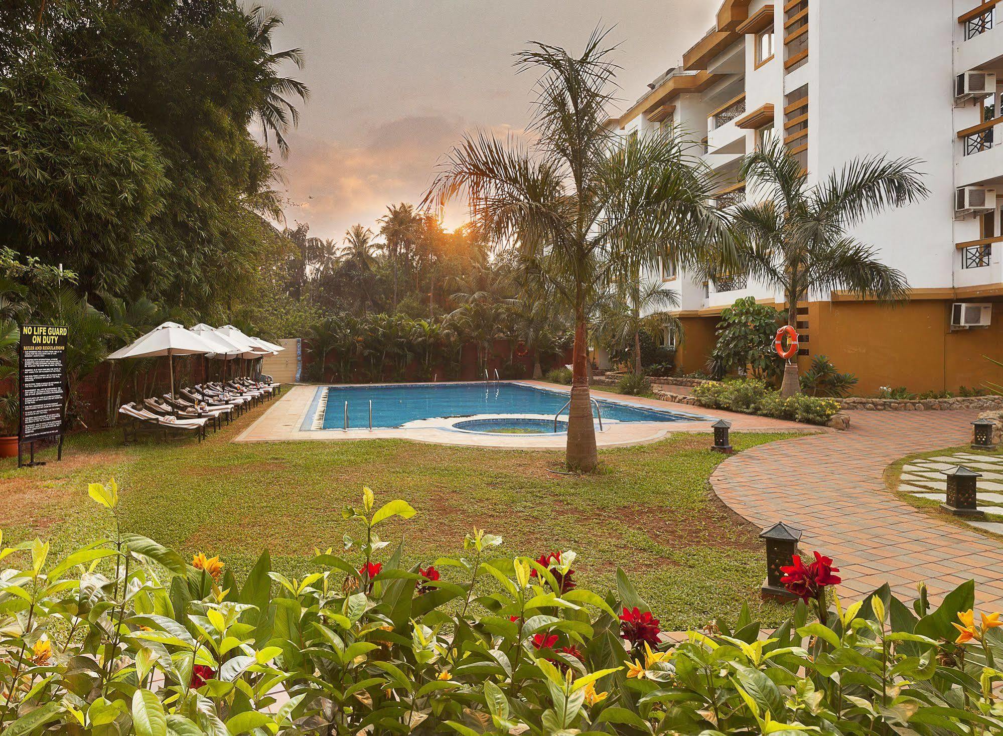 Crystal By Morpho, Goa Villagio Resort Betalbatim Kültér fotó