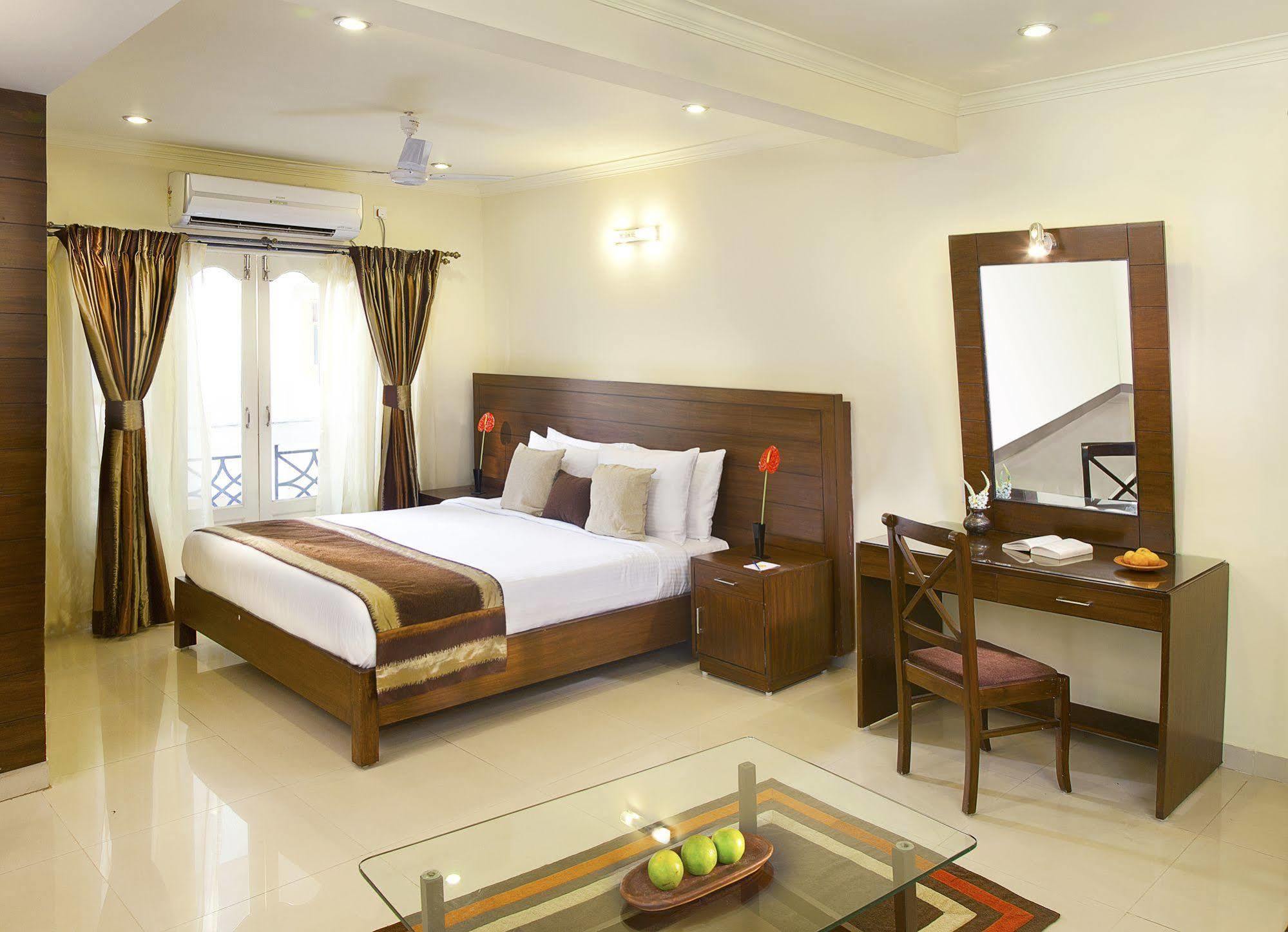 Crystal By Morpho, Goa Villagio Resort Betalbatim Kültér fotó