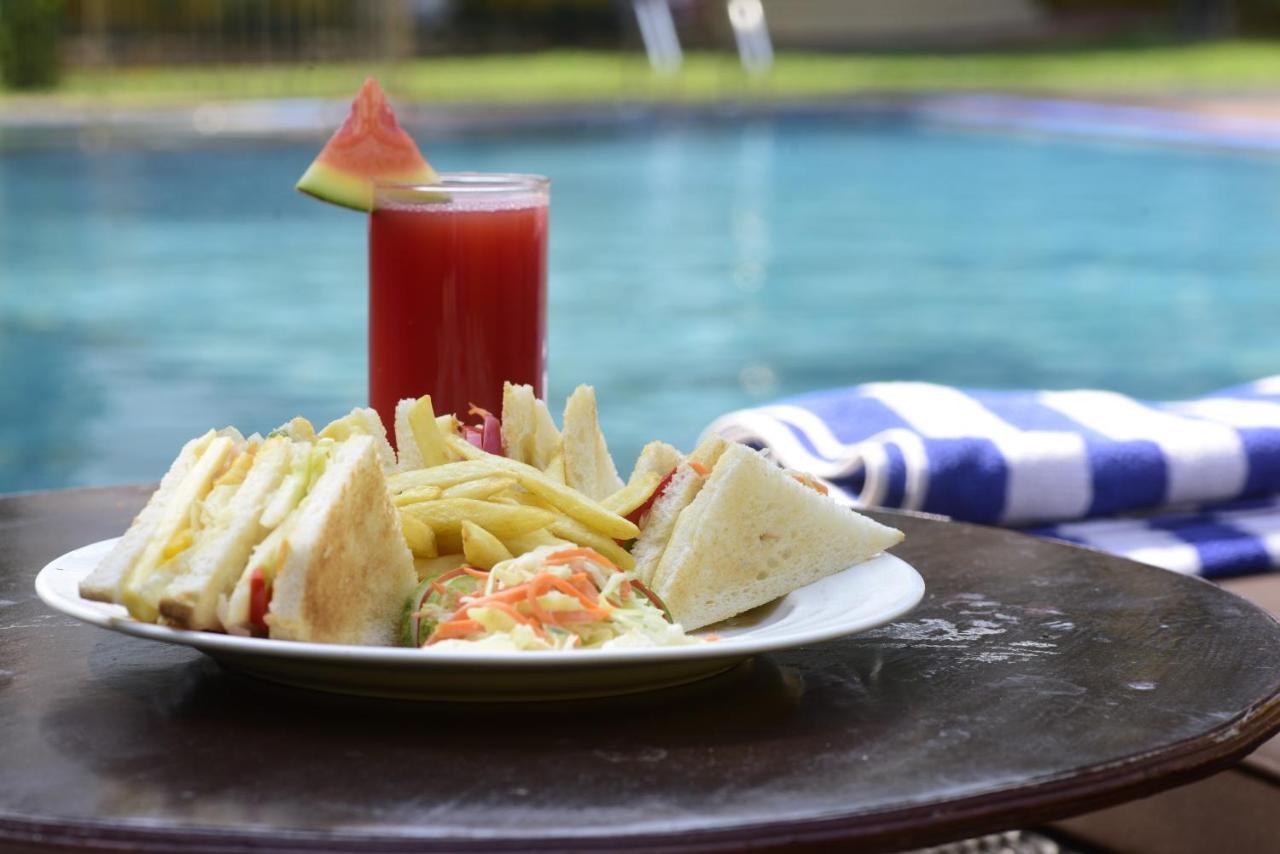 Crystal By Morpho, Goa Villagio Resort Betalbatim Kültér fotó